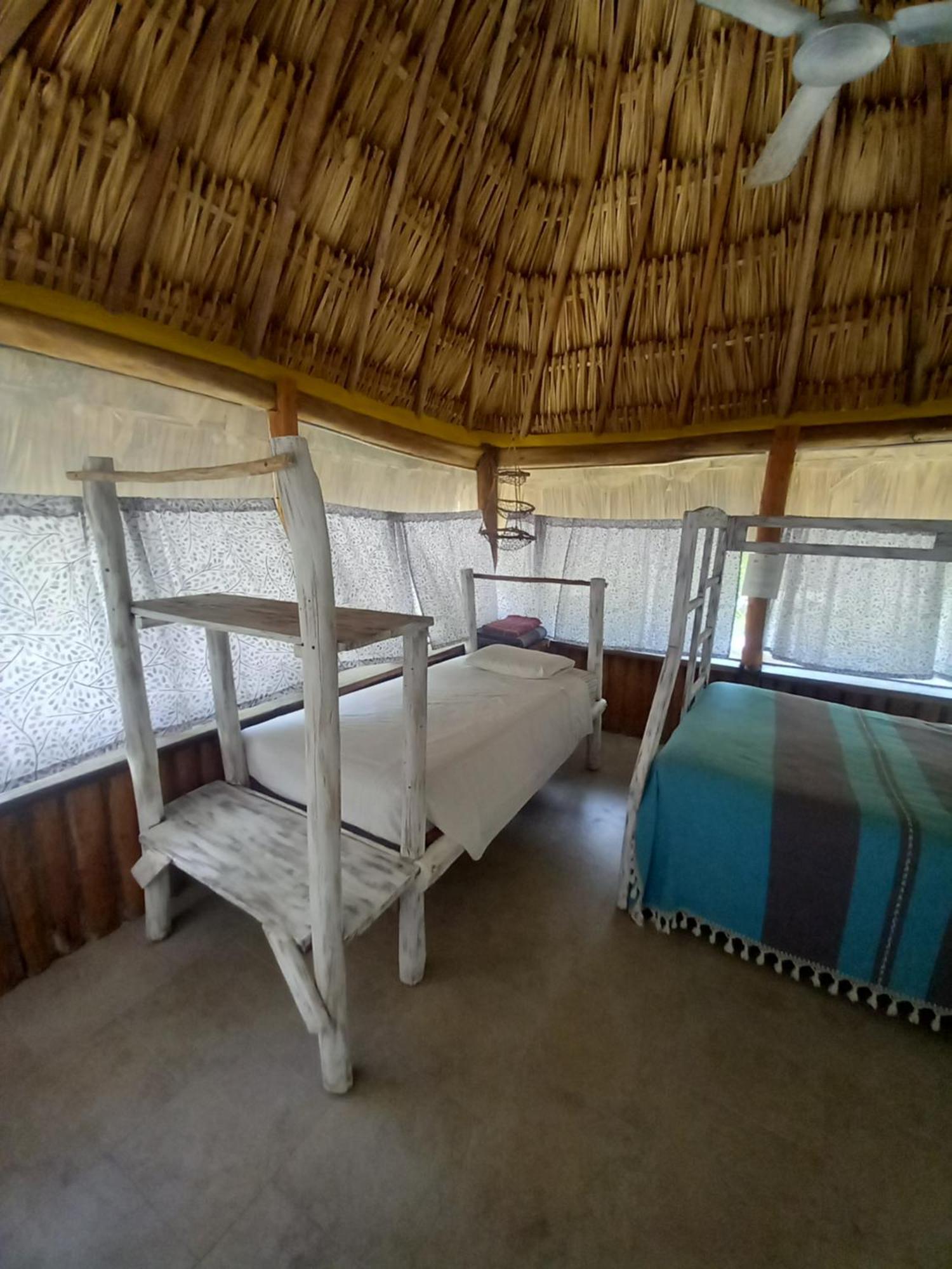 Cabanas Ida Y Vuelta Isla Holbox Exterior foto
