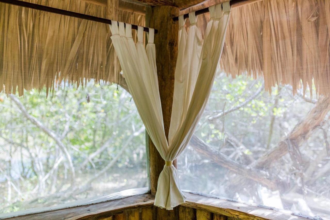 Cabanas Ida Y Vuelta Isla Holbox Exterior foto