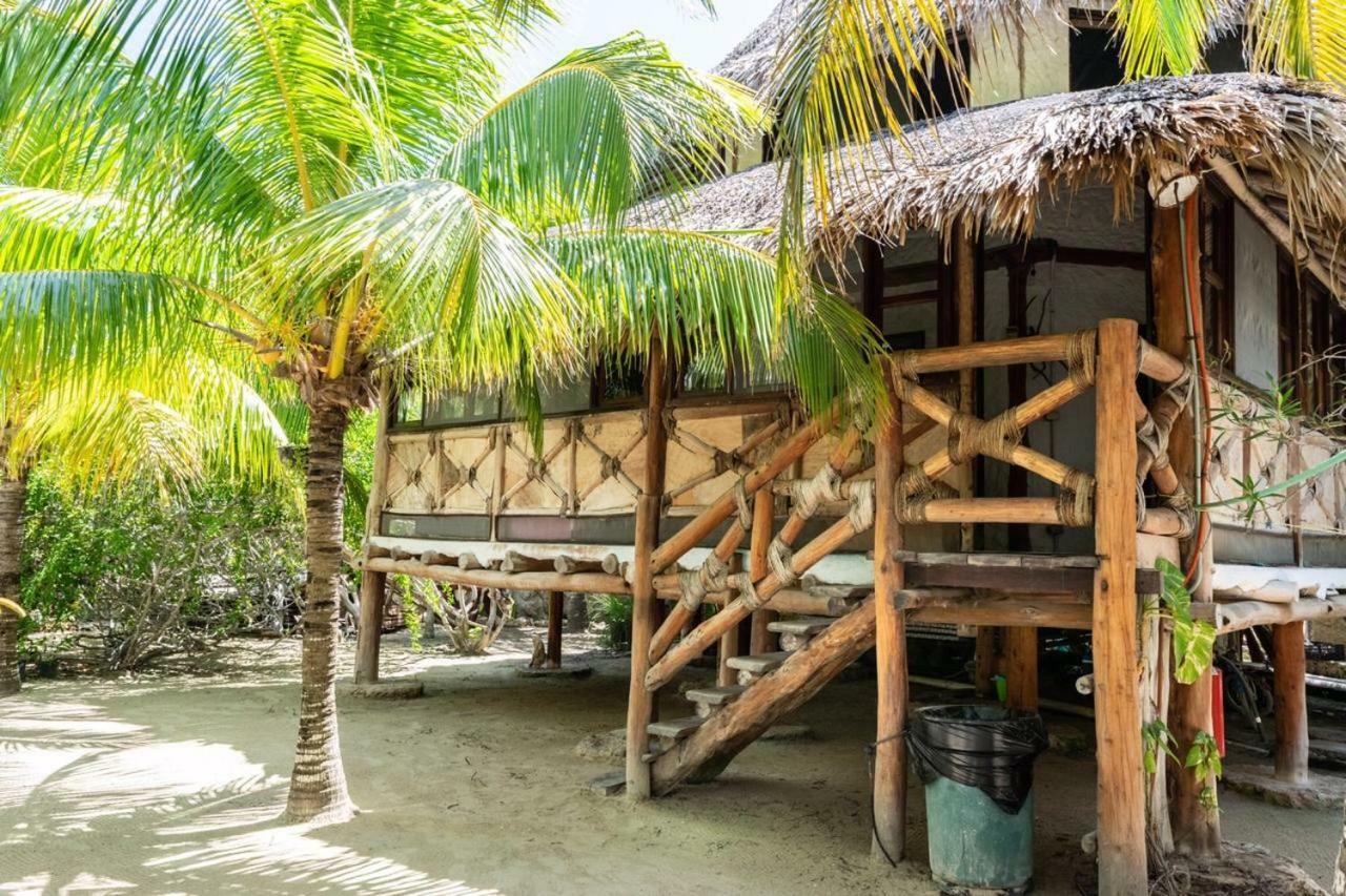 Cabanas Ida Y Vuelta Isla Holbox Exterior foto