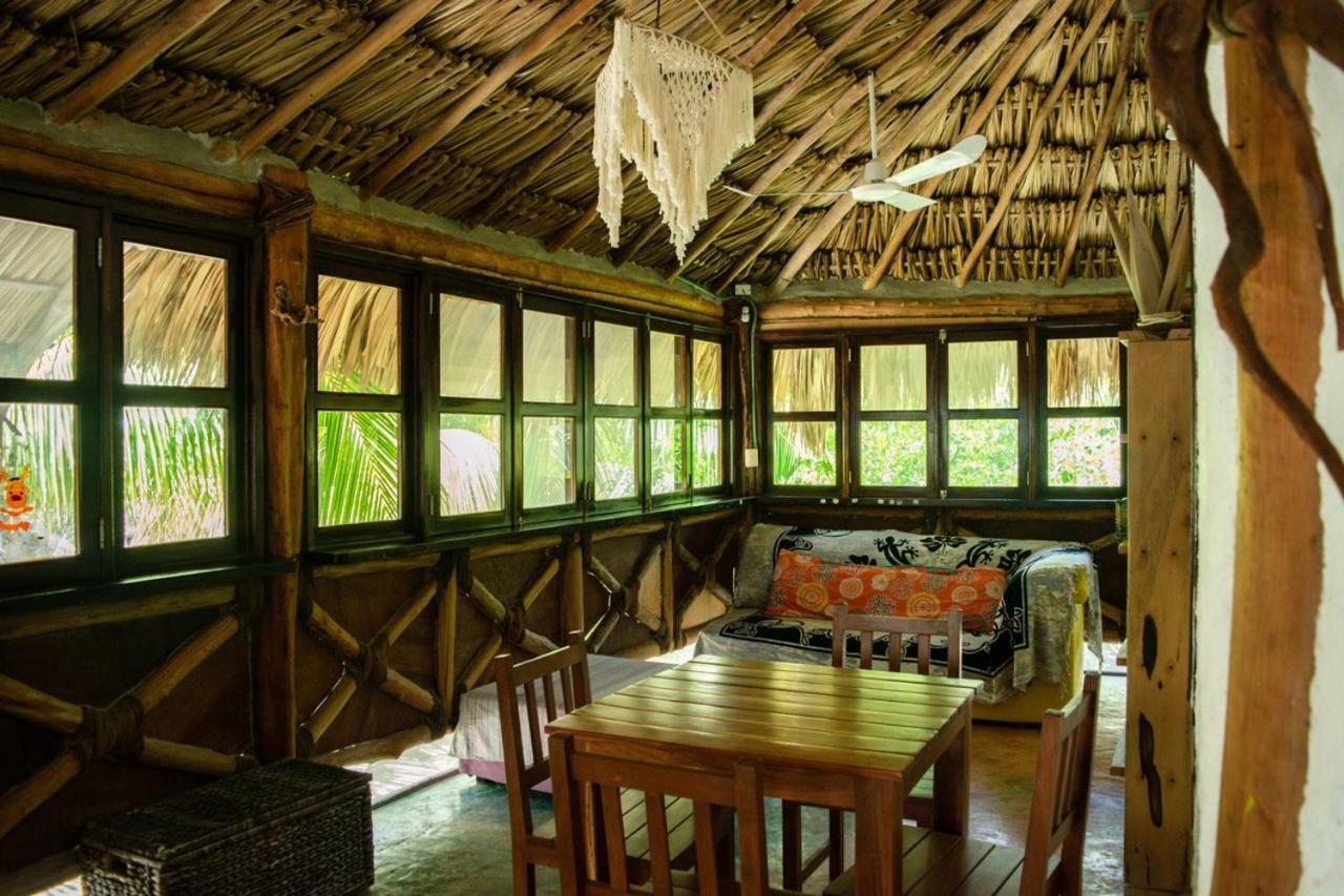 Cabanas Ida Y Vuelta Isla Holbox Exterior foto